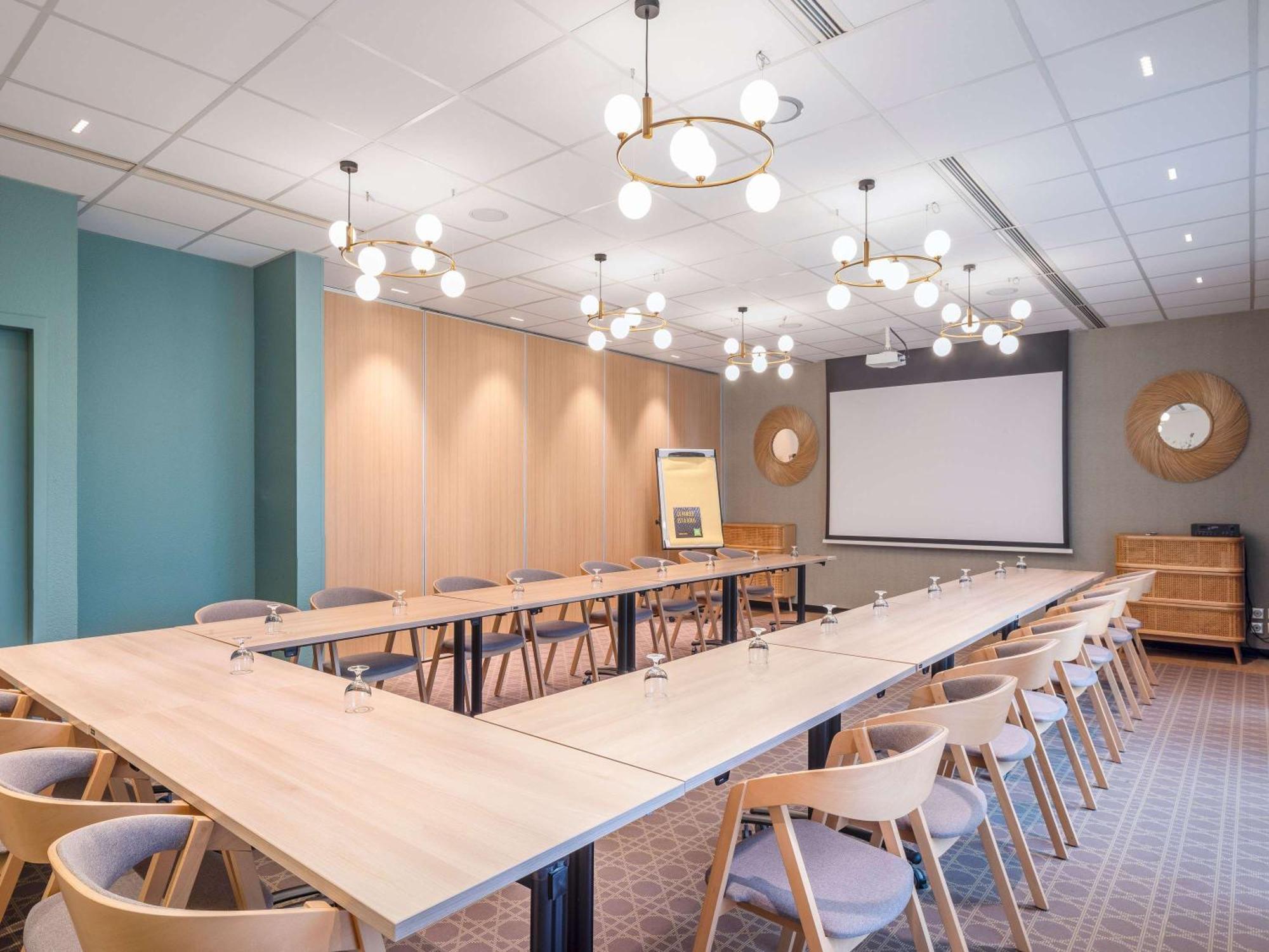 Ibis Styles Pontivy Centre Bretagne Otel Dış mekan fotoğraf